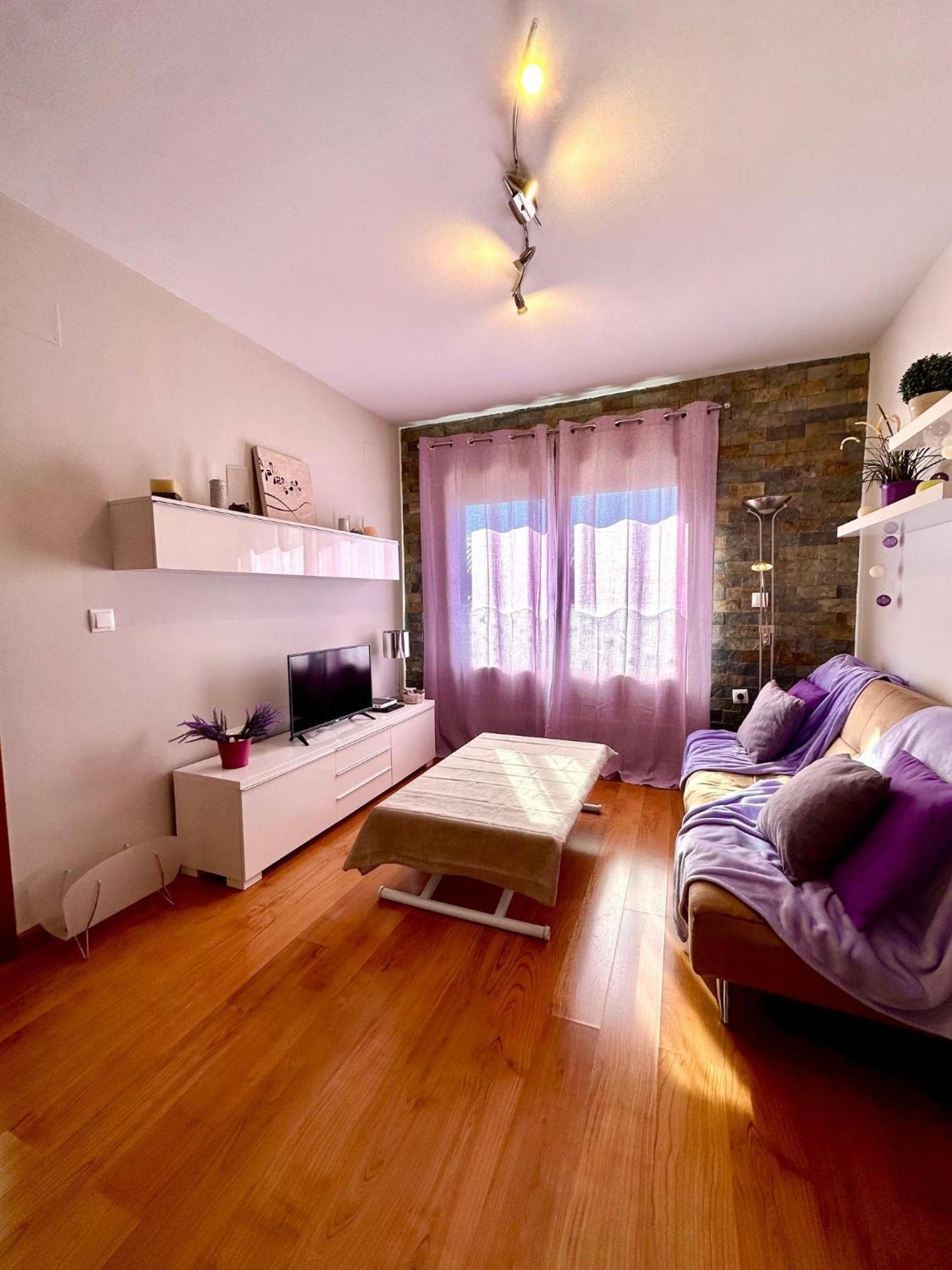 Violeta Granada Exterior foto